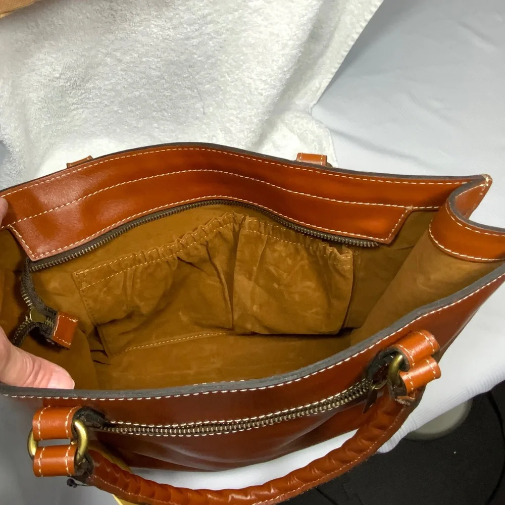 NWT - Patricia Nash Zancona Tan Leather Tote